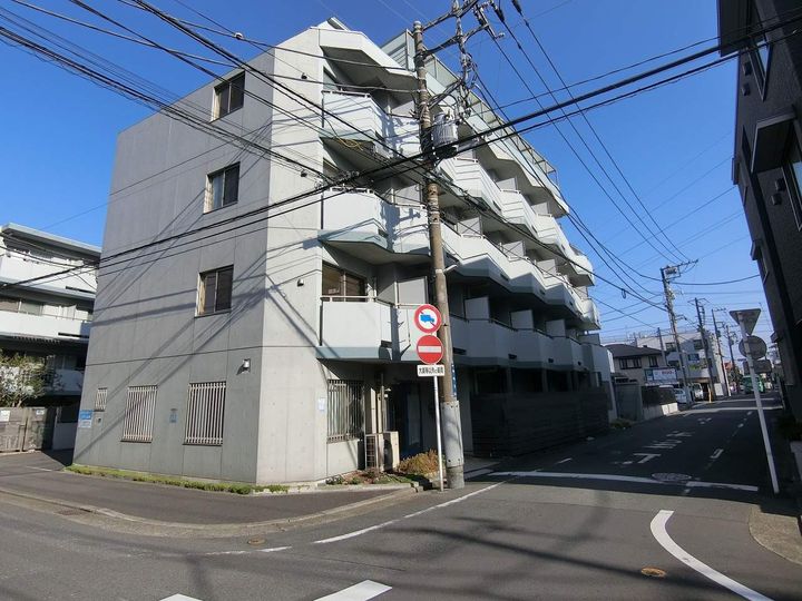 M22の外観