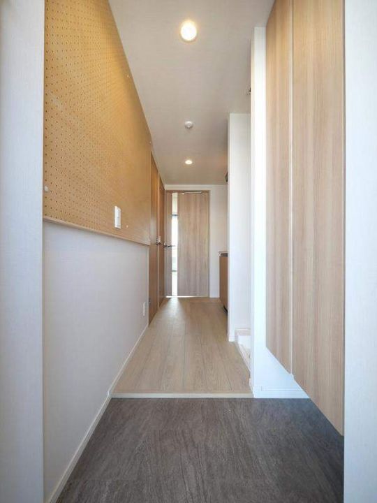 TOPAZ本厚木の玄関