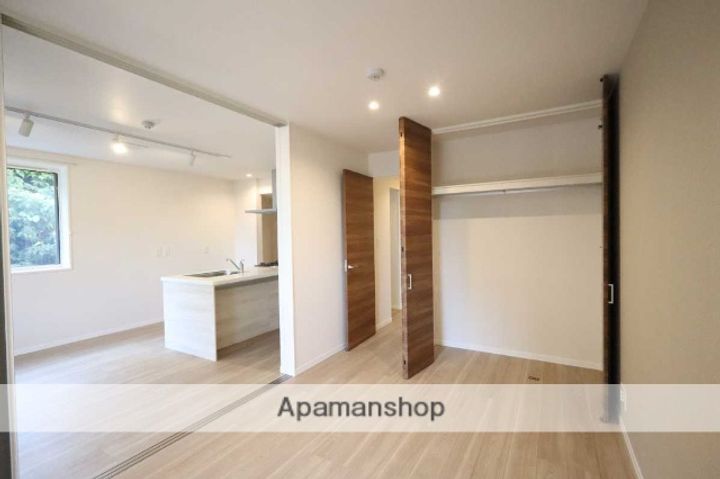 タカミ・エムの居間