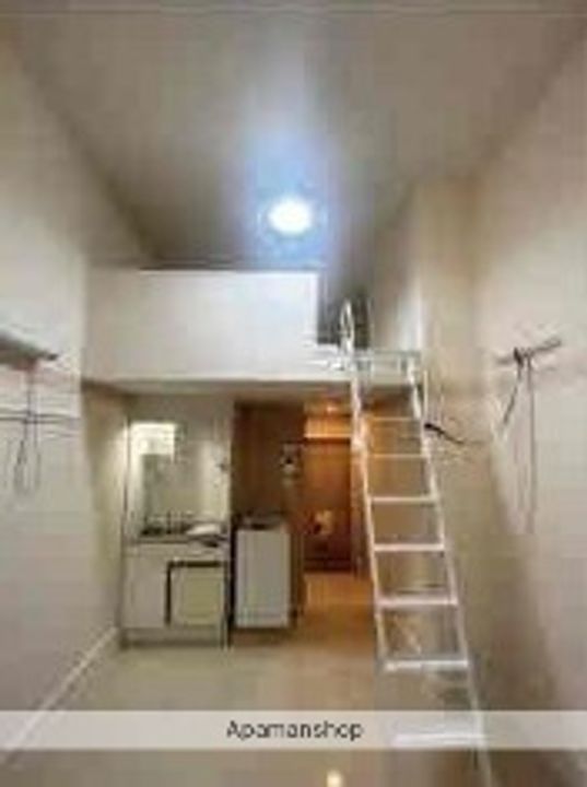 ユナイト桜本ヴィクトリーアルバートの居間