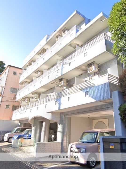 ベルライト鶴見の外観