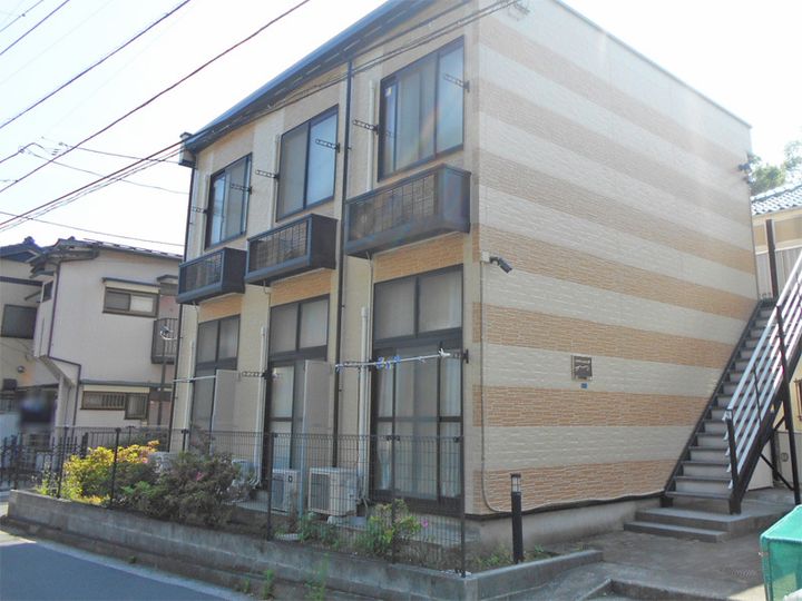 レオパレス雅の外観