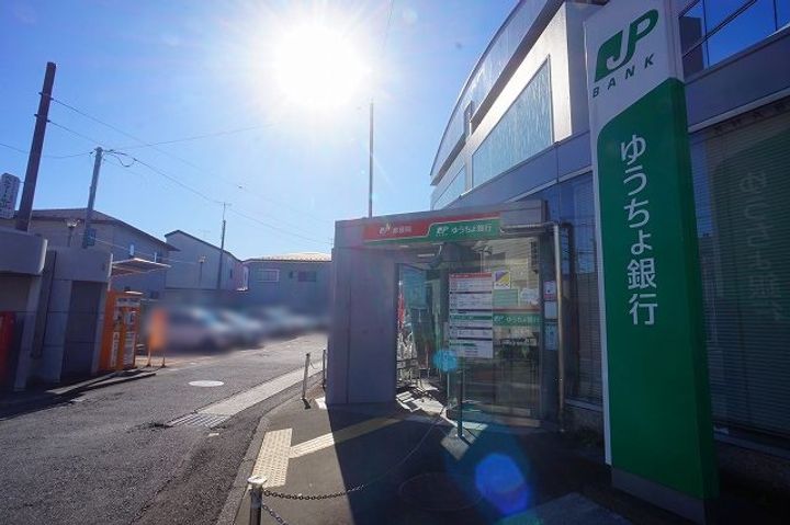 メゾン・ド・ラフィーネの周辺