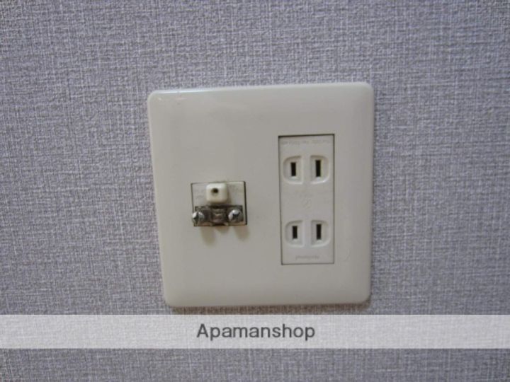 ドルフ伊勢原№8の内装