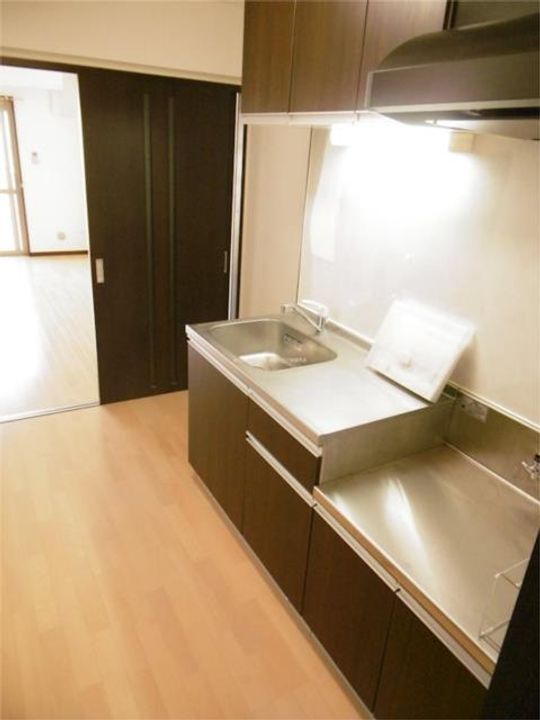 ミドル東大沼II0207のキッチン