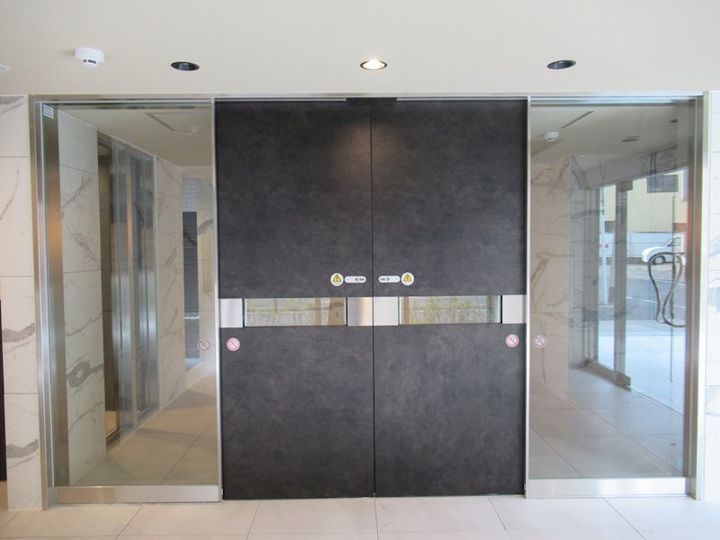 ラヴェニール横浜蒔田の外観