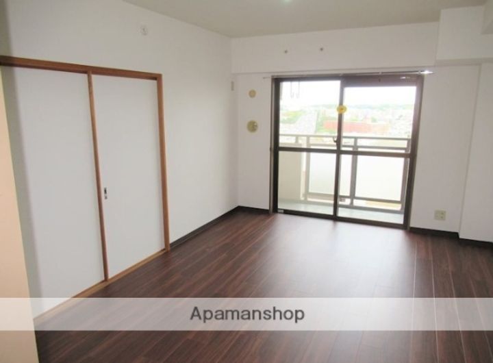 ベルデュール二俣川の居間