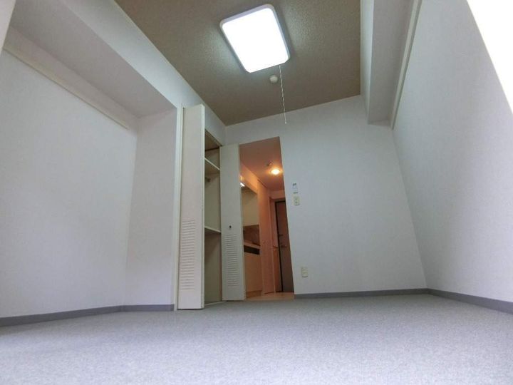 コスモハイム元住吉の居間