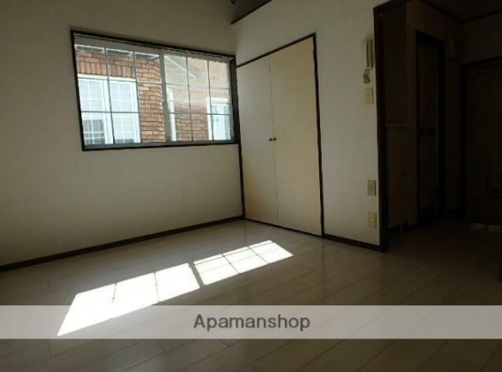 パレス山手の内装