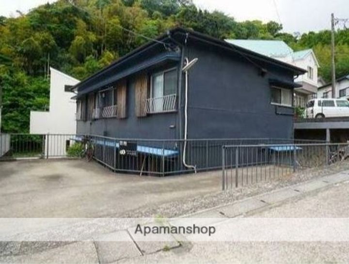 葉山アパートメント038の外観