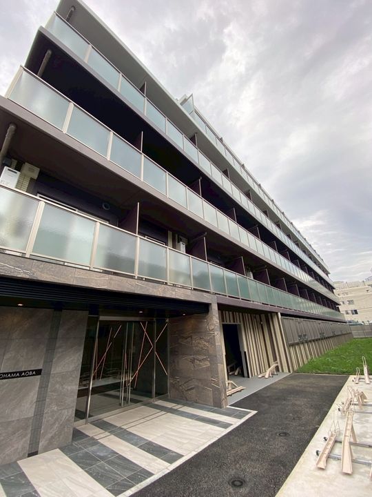 MAXIV横浜青葉の外観