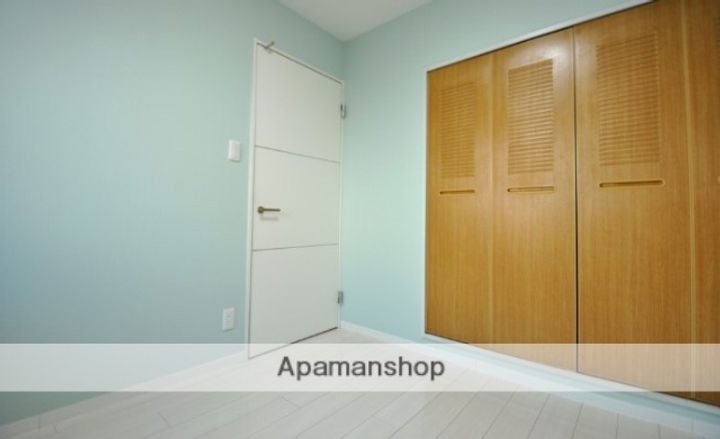 神奈川県横浜市港北区綱島西5丁目の賃貸マンションの内装