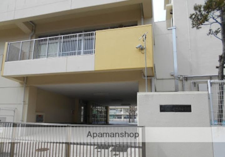 神奈川県横浜市港北区綱島西5丁目の賃貸マンションの周辺