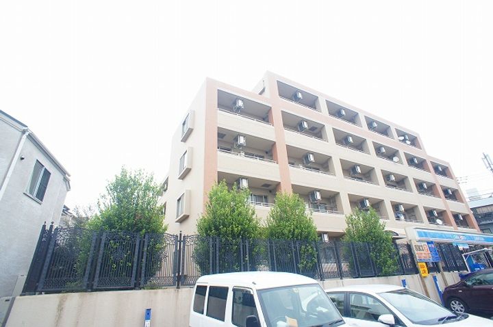 パークヒル三ツ沢の外観