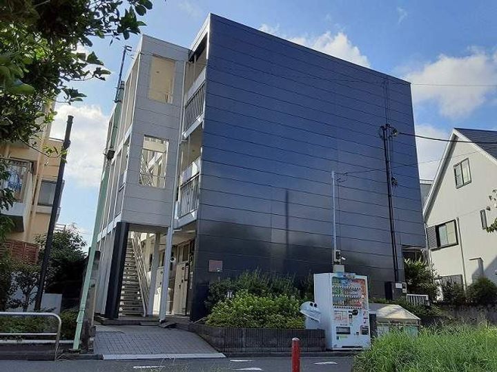レオパレスグランデの外観