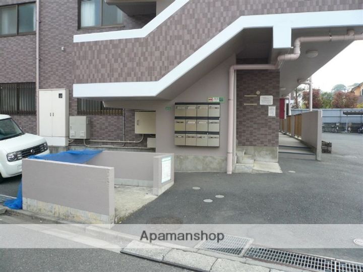 神奈川県厚木市林4丁目の賃貸マンションの外観