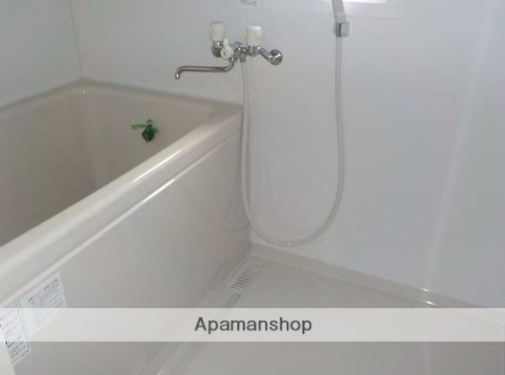 ハイツテイクスメルの風呂