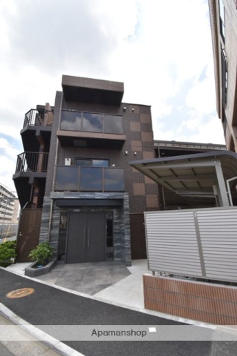 神奈川県横浜市鶴見区市場上町の賃貸マンションの外観