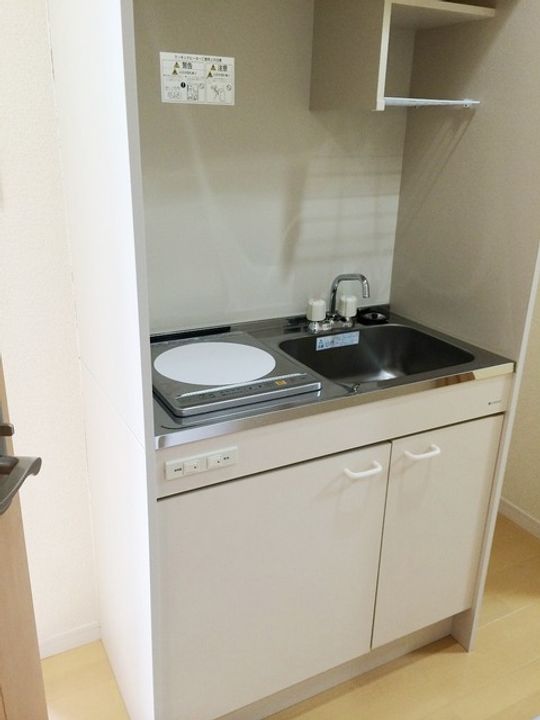 神奈川県横浜市磯子区杉田3丁目の賃貸アパートのキッチン