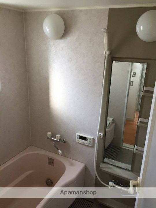 神奈川県藤沢市鵠沼石上2丁目(一戸建)の賃貸物件戸建ての風呂