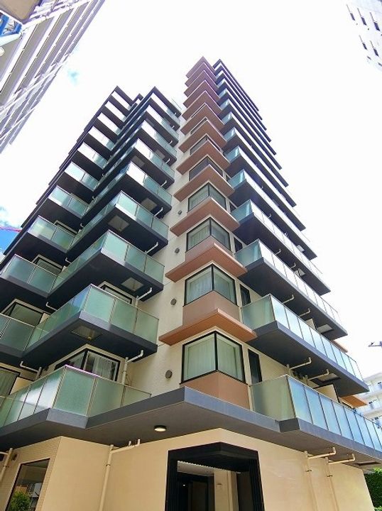 神奈川県藤沢市藤沢の賃貸マンションの外観