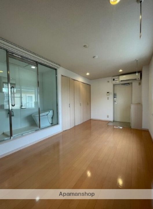 神奈川県鎌倉市由比ガ浜1丁目の賃貸マンションの内装