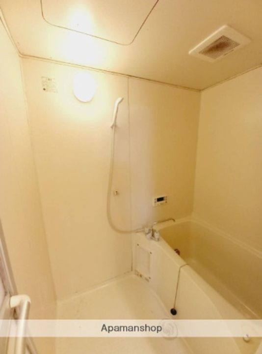 神奈川県横浜市戸塚区名瀬町の賃貸マンションの風呂