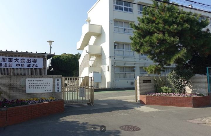 フローラの周辺