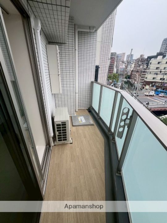神奈川県横浜市西区浅間町1丁目の賃貸マンションの内装