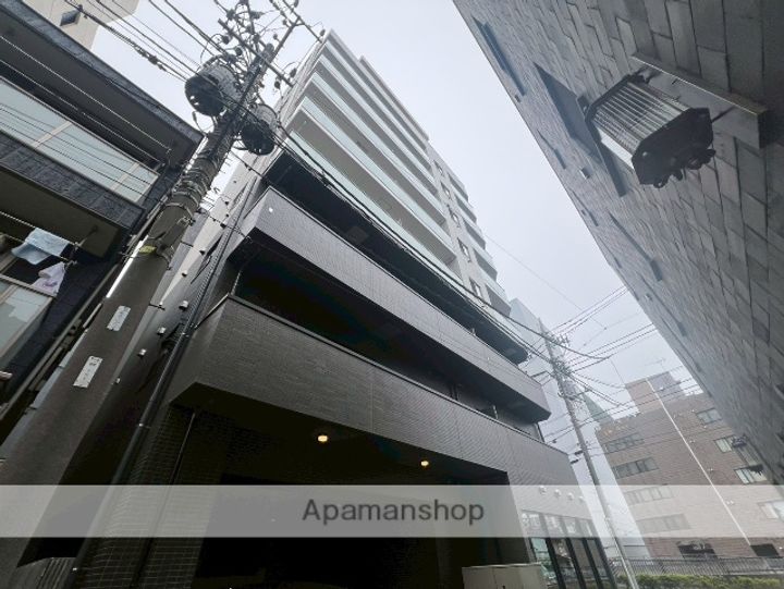 神奈川県横浜市西区浅間町1丁目の賃貸マンションの外観