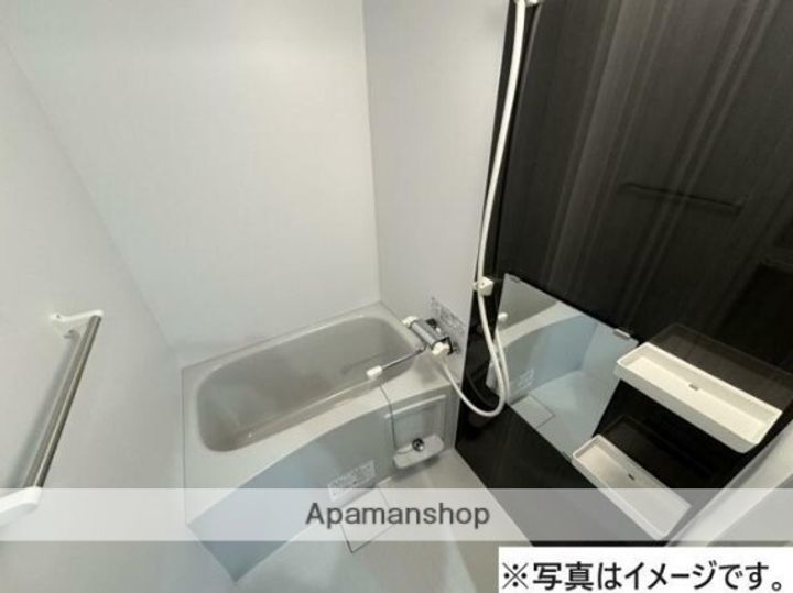 神奈川県鎌倉市台2丁目の賃貸アパートの風呂