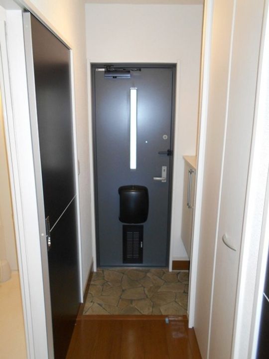 ジョアス ミウの玄関