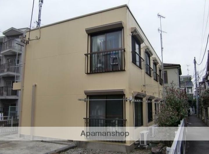 コスモ神奈川の外観