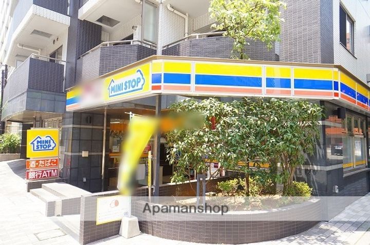 シャルム協和の周辺