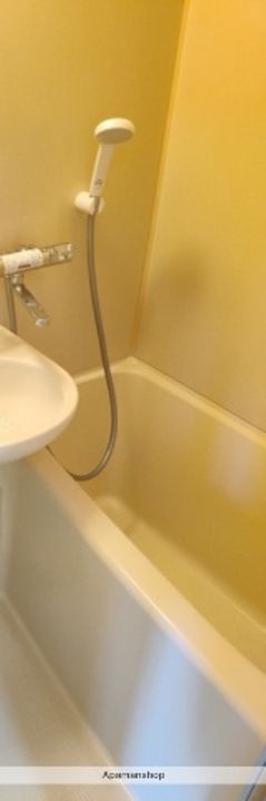 フローラ大倉山の風呂