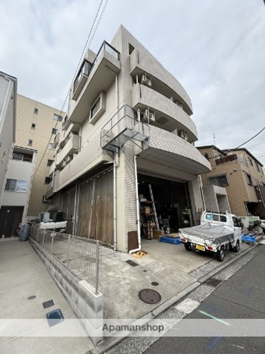 神奈川県横浜市神奈川区平川町の賃貸マンションの外観