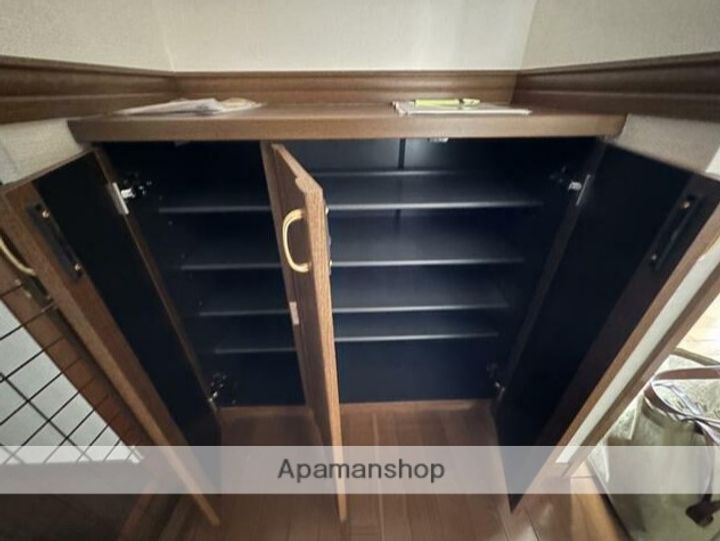 厚木国際飯山レジデンスの内装