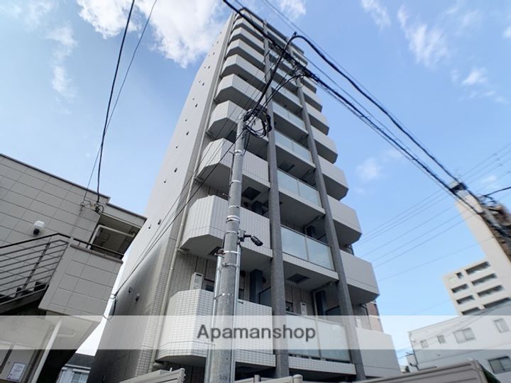 阪東橋KNOTSの外観