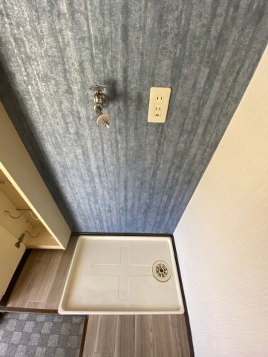 神奈川県横浜市西区赤門町2丁目の賃貸マンションの内装