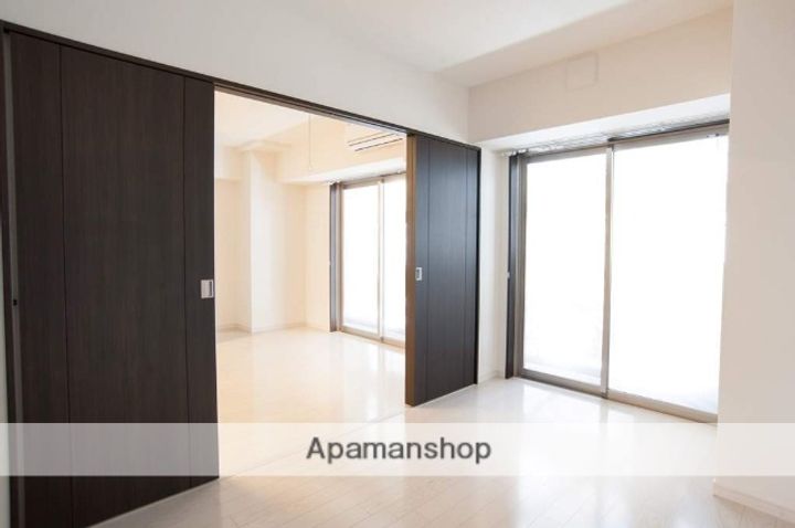 神奈川県藤沢市藤沢の賃貸マンションの内装