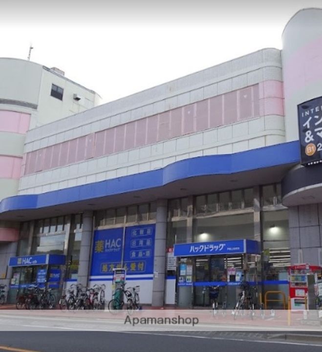 ノトスビルの周辺