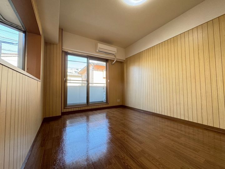 神奈川県藤沢市片瀬海岸2丁目の賃貸マンションの内装