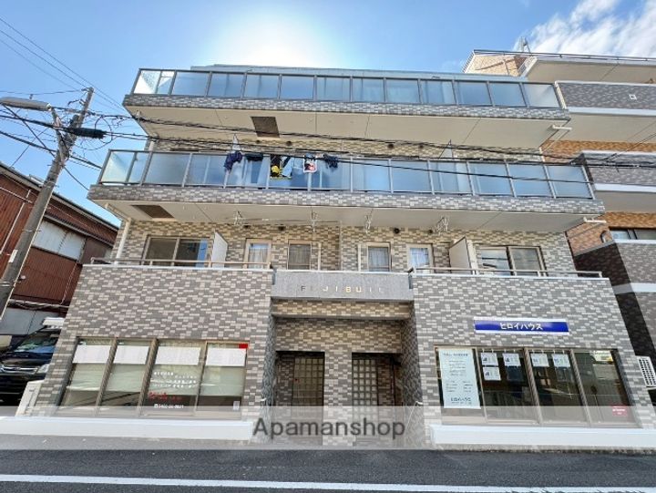 神奈川県藤沢市片瀬海岸2丁目の賃貸マンションの外観