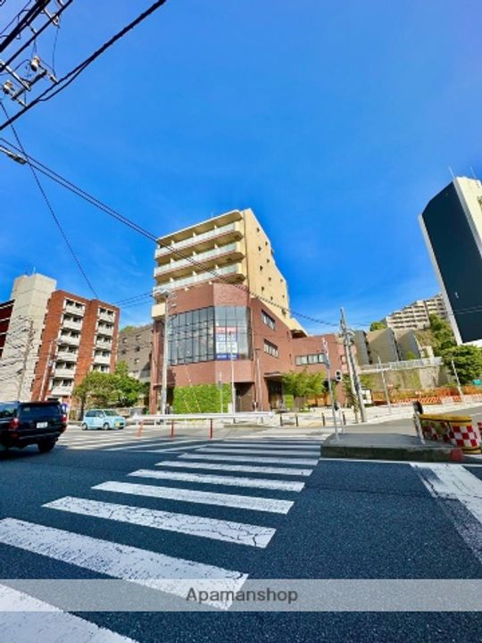 神奈川県横浜市保土ケ谷区岩井町の賃貸マンションの外観