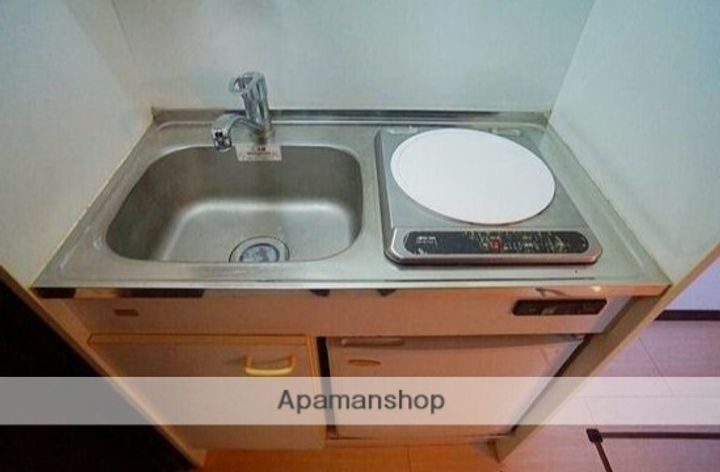 ヒルズ横須賀中央のキッチン