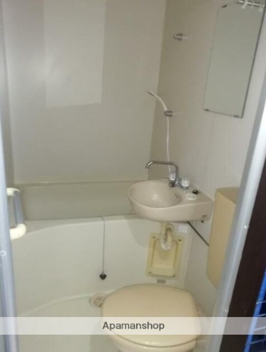 神奈川県横浜市保土ケ谷区岩井町の賃貸マンションの風呂