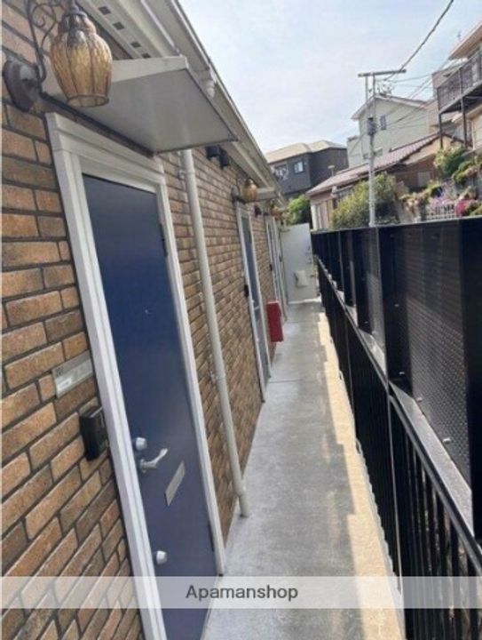 神奈川県横浜市保土ケ谷区峰岡町1丁目の賃貸アパートの外観