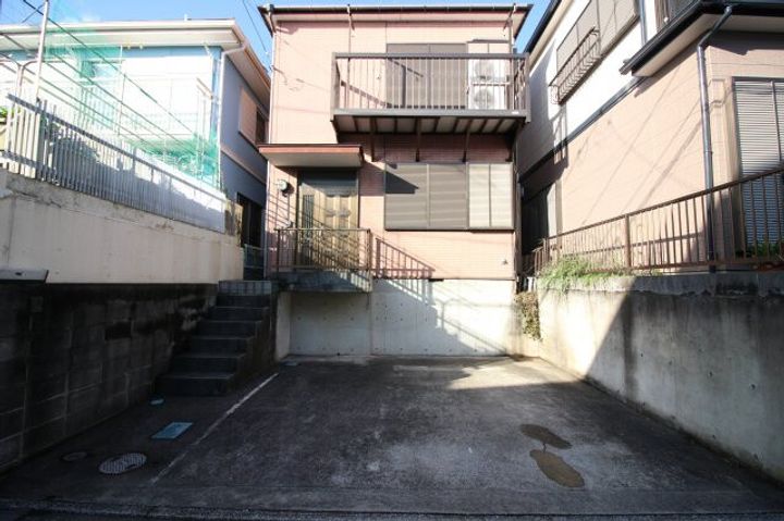神奈川県横須賀市浦上台1丁目(一戸建)の賃貸物件の外観