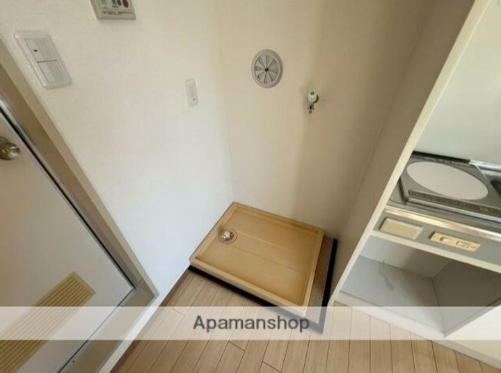 第7三基ハイツの内装