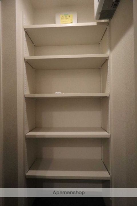 タカミ・エムの内装